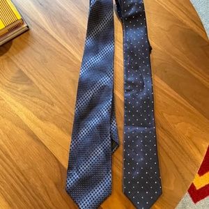 2 Men Neck Blue Ties-Kenneth Cole & Michael Kors Good Condition Silk